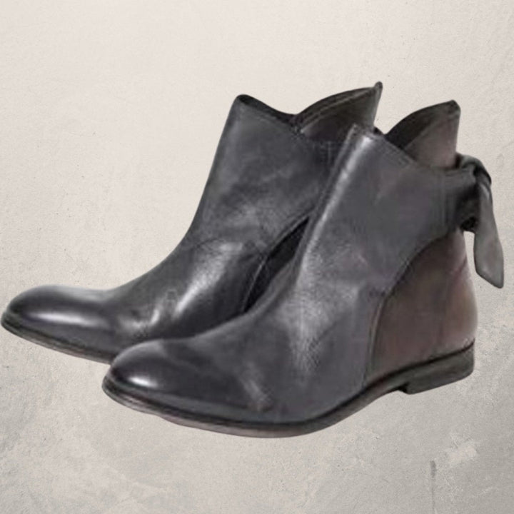 Matilda's Elegant Bow-Detail Leather Ankle Boots