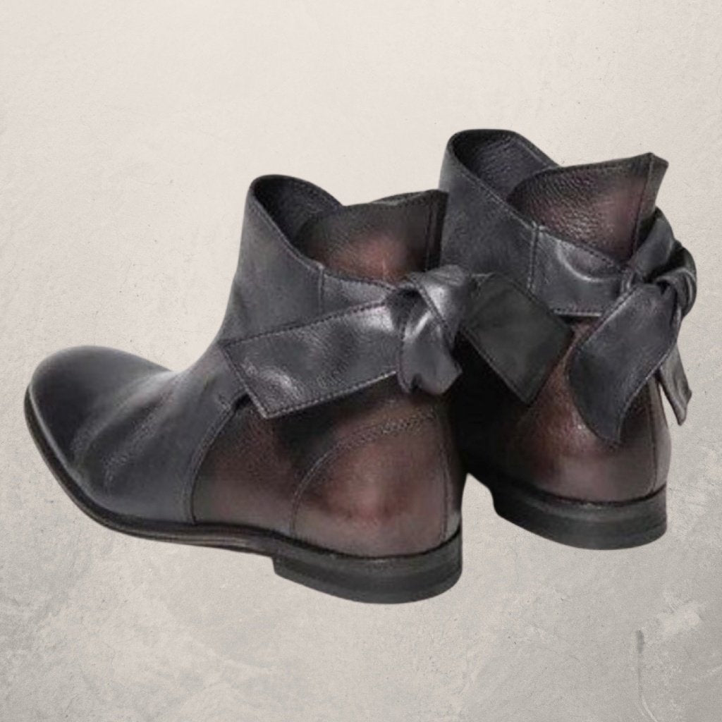 Matilda's Elegant Bow-Detail Leather Ankle Boots