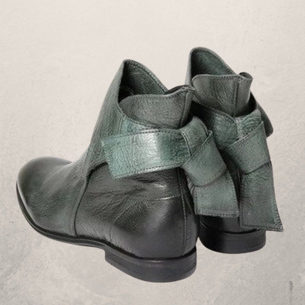Matilda's Elegant Bow-Detail Leather Ankle Boots